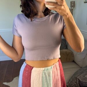AMERICAN EAGLE - Lilac crop top - comfortable stretchy material - size M